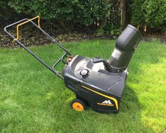 MCCULLOUGH Snowblower