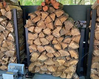 H7 - $60. Woodhaven 3' Firewood Rack with Support Bases.