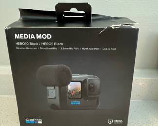 H92 - $250 ALL. GoPro 9 Black with accessories. "The Remote", 1 soft handle, 1 long retractable handle, Dual Charger & Enduro Batteries, Clip Mount, Light Mod, Suction Cup, Jaws Flex Clamp, & Media Mod. Total of 4 batteries included.