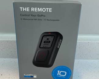 H92 - $250 ALL. GoPro 9 Black with accessories. "The Remote", 1 soft handle, 1 long retractable handle, Dual Charger & Enduro Batteries, Clip Mount, Light Mod, Suction Cup, Jaws Flex Clamp, & Media Mod. Total of 4 batteries included.