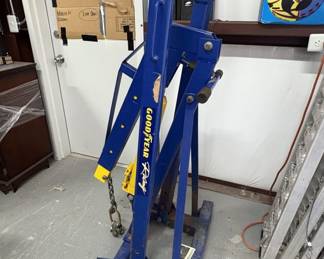 Goodyear ½ Ton to 2 Ton Adjustable Lift