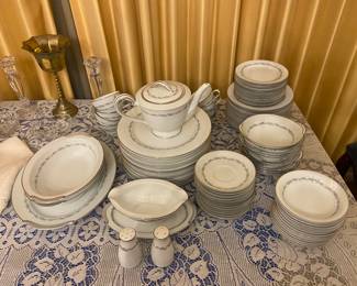Noritake formal dinner set for 12-$300