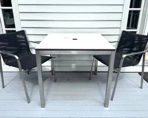 Gloster Kore Contemporary Outdoor Cafe Table and Pair Mesh Chairs