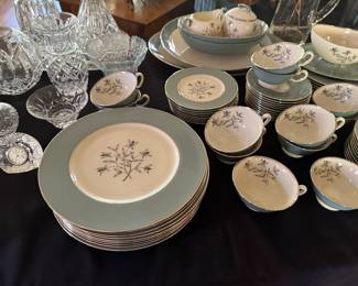 Lenox dishes for 8