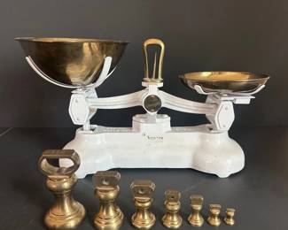 Vintage Libra Scale Co. Cast Iron Balance Scale with Brass Weights Made in England