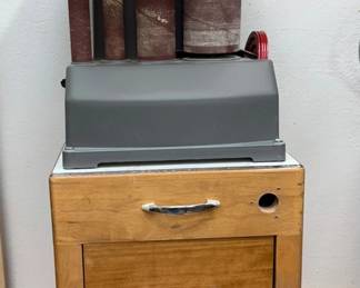 Ryobi Oscillating Spindle Sander with Table Cabinet and Extra Sleeves