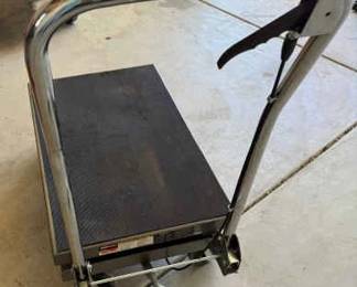 HaulMaster 1000 lb Hydraulic Table Cart