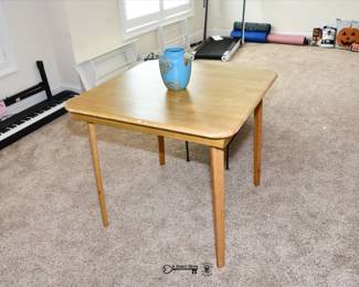 268Family Room Basement