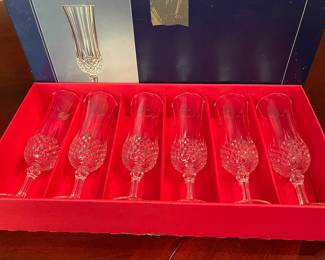 S39 - $75 - Cristal D'arques Longchamp 8" set of 6. No chips or cracks.