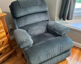 S73 - $150 - Blue Recliner. Clean and well maintained. A very comfy place to sit and kick your feet up. Cushions are in great shape. No mechanical issues. Measures 35"W x 33"D x 43"T