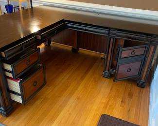 S10 - $200 - Corner Desk. Separates for transport. Scratches scuffs are pictured, please take note. You must have help picking up. 72" x 30" x 30.5"