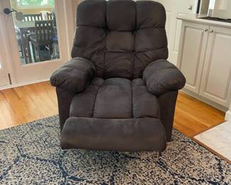 S29 - $125 - LaZBoy Gray Recliner. Fabric is clean. Ability to recline is fully functioning. This is from a home with dogs. Not on the furniture but in the home. 40" W x 34"D x43"T