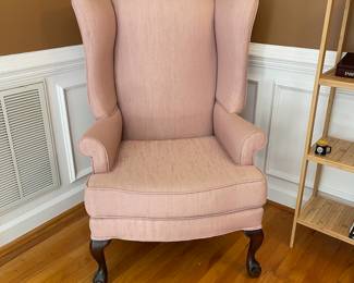 S13 - $75 - Soft Pink Wingback Chair w/ Claw Foot Legs. No stains or signs of wear. Great condition for older chair. 30"w x 27"d x 44"T