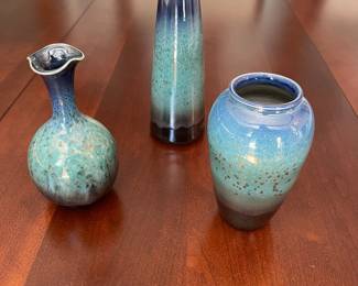 S19 - $12 -3 pieces. Mini Pottery Set that varies 5" - 6" tall. Good Condition.