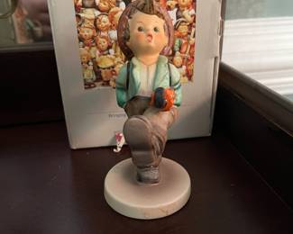 S34 - $15 - Hummel Goebel "Happy Traveler" with box.