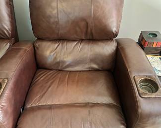S53 - $600 - Lane Furniture. Home Theater Seating for six. Chairs recline and are equipped with cup holders for the ultimate at home movie experience. The leather is in good condition. No signs of damage. From a smoke free home. Still lots of life left in these luxurious pieces! Easily disassembles into 6 different pieces. 104"w x 34"d x 40t. PLEASE HAVE HELP TO MOVED THESE DOWN THE STAIRS.
