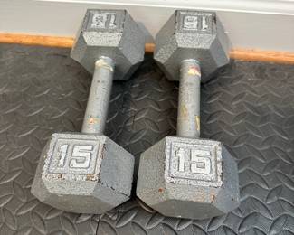 S90 - $20 - Set of 15lb Dumbbells