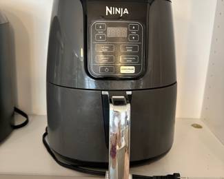 S33 - $30 - Ninja Air Fryer