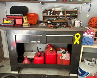 S168 - $200 - Craftsman Work Bench 61"w x 27"d x 37"t