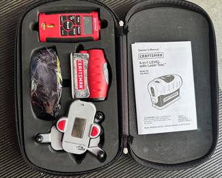 S157 - $10 - Craftsman 4-in-1 Level .