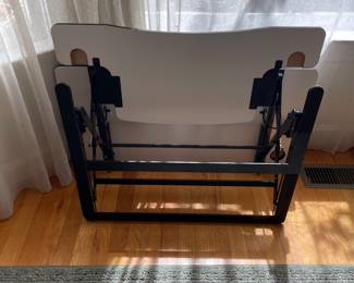S113 - $75 - Sita Office Desk Top Standing Desk Riser. 35"W x 24"D x 12T