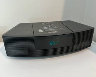 S88 - $100 - Bose Radio / CD player. Tested: Working. Model AWRC-1G. NO REMOTE.