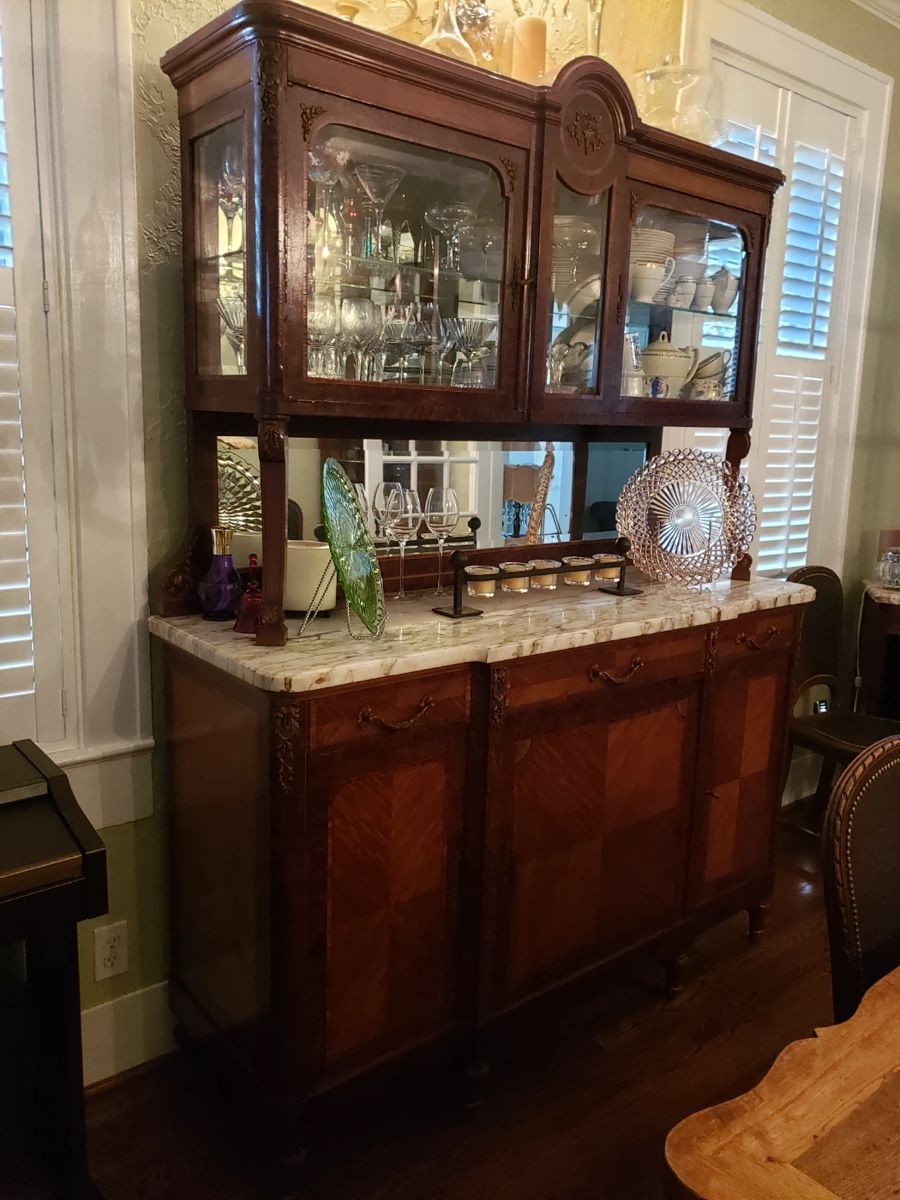 ANTIQUE FRENCH DINING SET BUFFET
