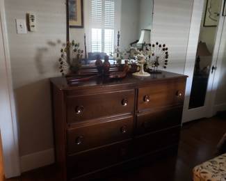 VINTAGE DRESSER AND MIRROR