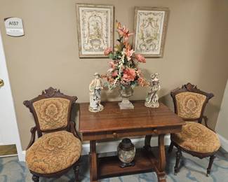 Tiger Oak Table