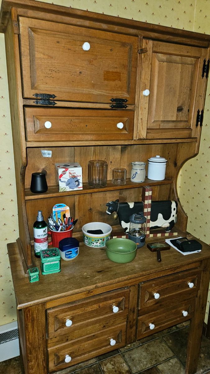 Kitchen Cabinet