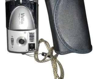 Vivitar ViviCam 3915 Digital Camera