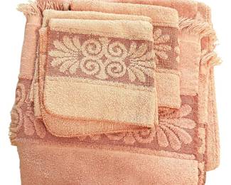 Vintage Pink Towel Set