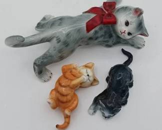 (3) Ceramic Cat Figurines
