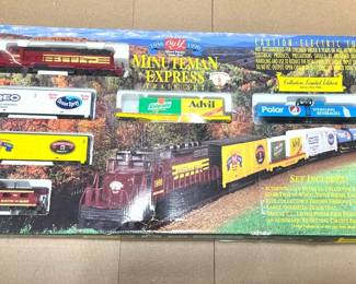 The Big Y Minuteman Express Train Set — HTF!
