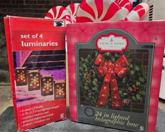 (3) Christmas Decor Bundle
