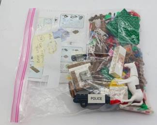 (4) Best-Lock Building Sets: Horse + Carriage, Horse + Hurdle, Farm, Police Car
