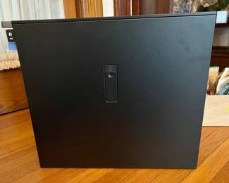 2020 Dell Computer — See Photos For Specs
