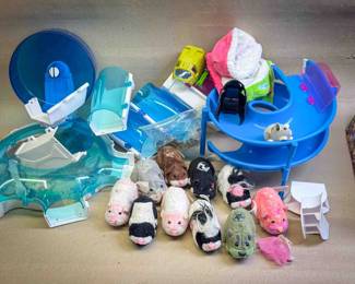 ZHU ZHU PETS MEGA SET
