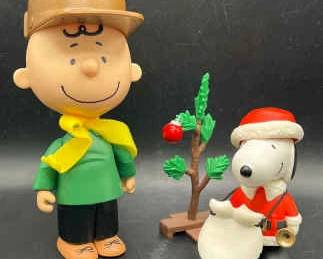 Charlie Brown & Snoopy Christmas Figures
