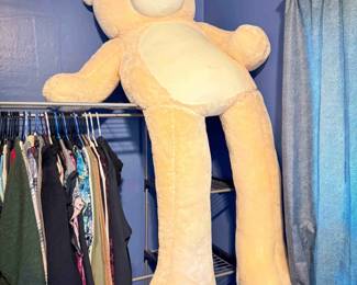 GIANT Stuffed Bear - SIX FEET
