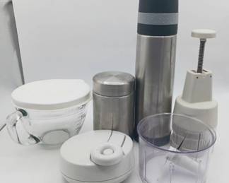 (6) Kitchen Supplies ft. Pampered Chef
