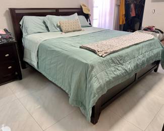 King size bedroom set