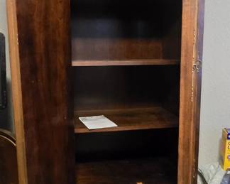 Inside Cabinet