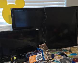 2 TV's