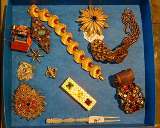 Vintage Jewelry