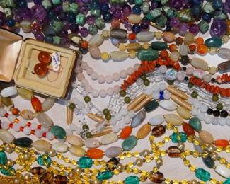 Vintage Jewelry