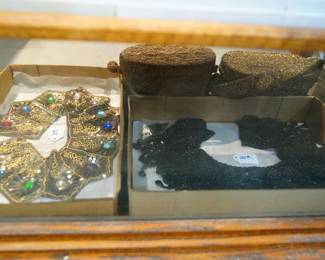 Vintage Jewelry