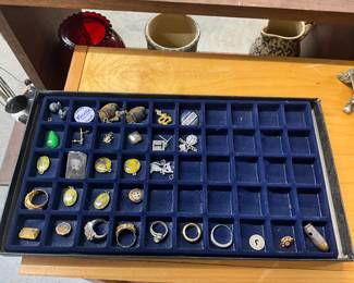 Assorted Jewelry