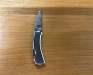 Utica Japan Stainless Steel Pocket Knife