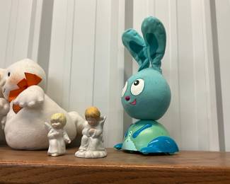 Hide-and-Seek Jojo Interactive Bunny Toy by Quaps